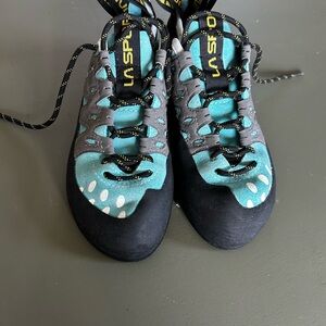 La Sportiva Tarantulace Shoes - Aqua and Black